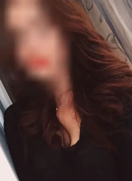 Bernadette, 31