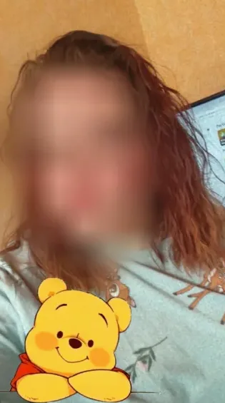 Bettina, 20