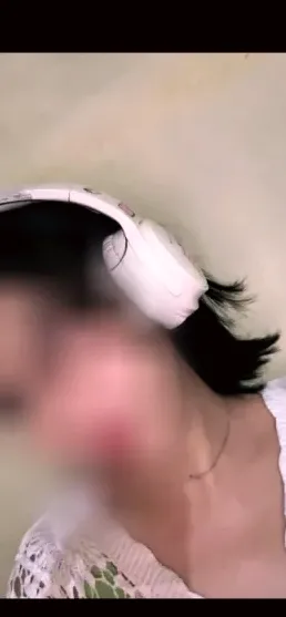 Corinna, 30