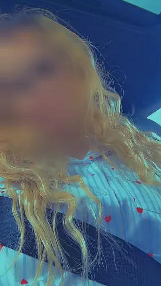 Dragana, 28