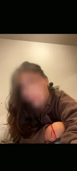 Elena, 24