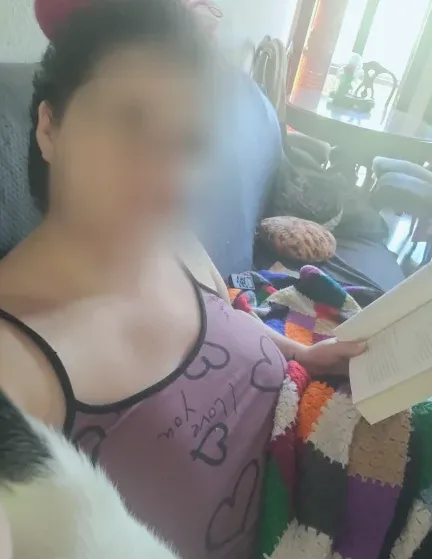 Sabine, 26