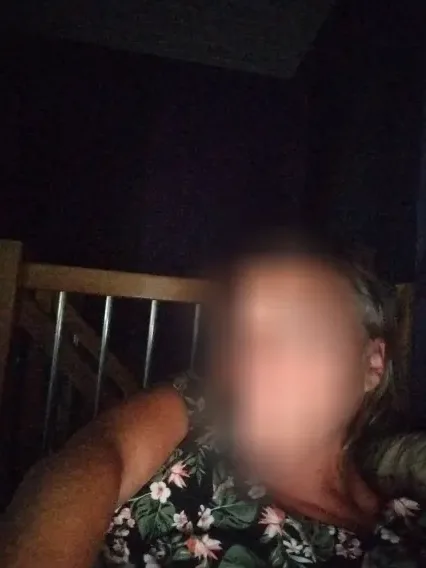 Sabrina, 36