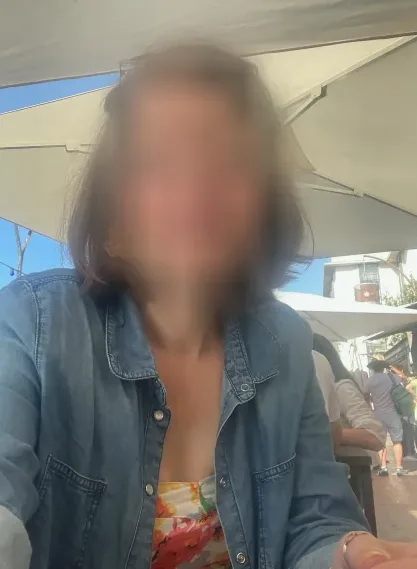 Simone, 34