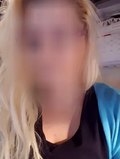 Sonja, 40