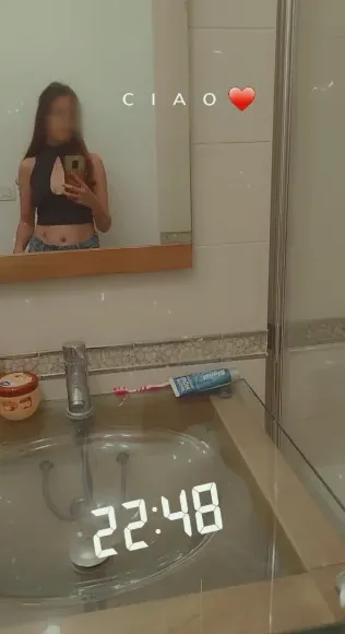 Sophia, 23