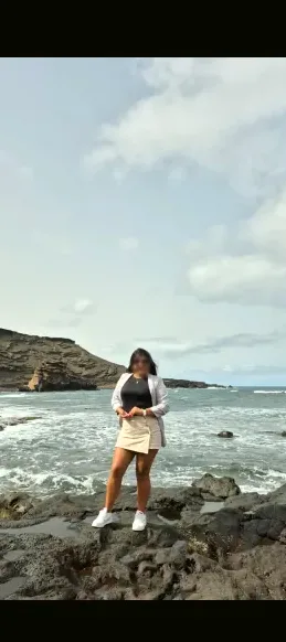 Viktoria, 36